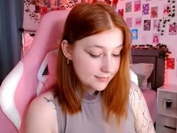 ayla_hill on Chaturbate