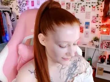 ayla_hill on Chaturbate