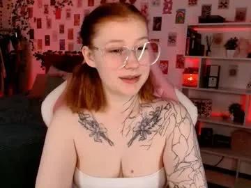 ayla_hill on Chaturbate