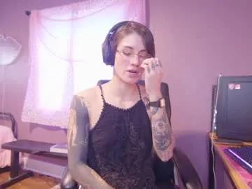 aynmarie — squirt with dildo at goal [747 tokens remaining]