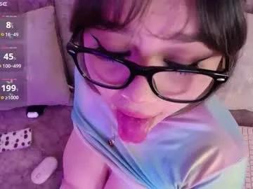 chaarlotte_1 on Chaturbate 