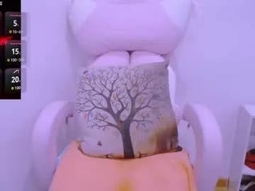 Freechat cherriana on Chaturbate