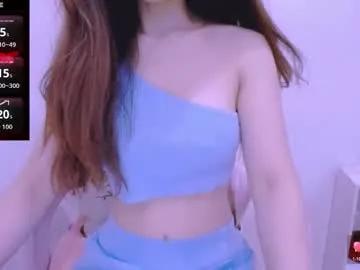 Freechat cherriana on Chaturbate