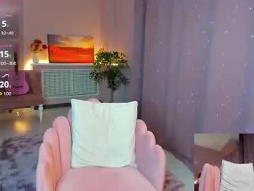 cherry_lexi — GOAL: bare back dance [46 tokens remaining] Hey guys! Love to see u here! #18 #lovense #smoke #nonude #muscles