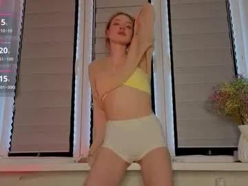 Freechat cherrypepperkiss on Chaturbate