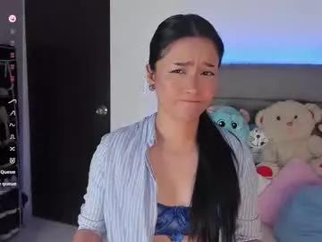 deisy_smith_ —  Show Boobs  [124 tokens left]  PVT Open    #pantyhose #smalltits  #young  #feet #french