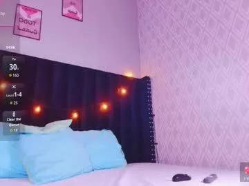 Freechat dirtylittleslutt_ on Chaturbate