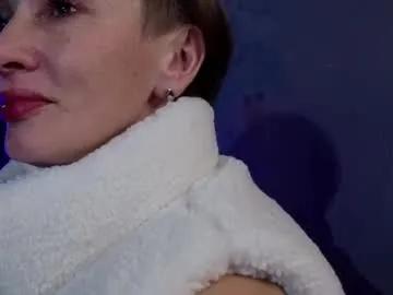 dorothy_meyer — GOAL: Put toy in my ass [176 tokens remaining] Hi! I am Dorothy. Its my pussy show. My vibes 222, 1002, many times 15 to make pussy wet. #bodybilder #mature #daddysgirl #muscle #pantyhose