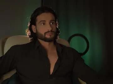 Away double_luckystrike on Chaturbate