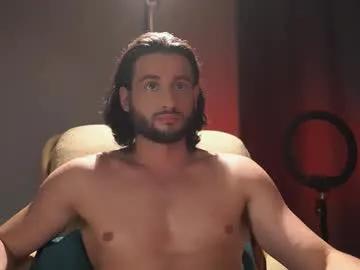 Away double_luckystrike on Chaturbate