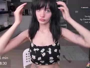 elizabethbritanny on Chaturbate