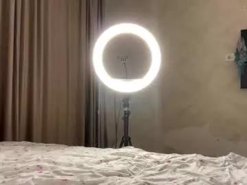 Freechat endlessmia on Chaturbate