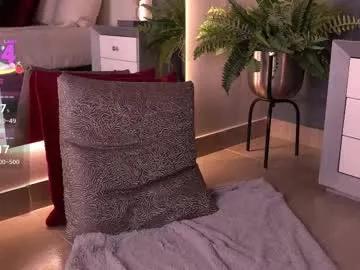 Freechat evamoretti on Chaturbate