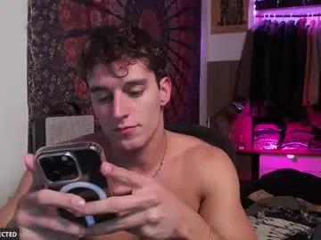Freechat folleti7 on Chaturbate