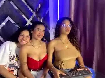 Freechat frezzita_ on Chaturbate