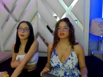 Freechat frezzita_ on Chaturbate