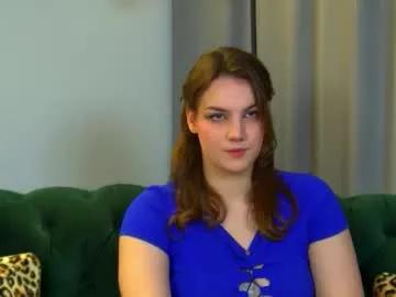 Away karenclarks on Chaturbate