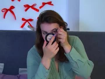 Away karenclarks on Chaturbate