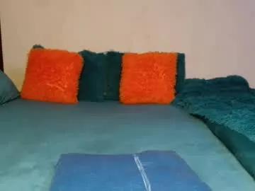 ladasha_montaz on Chaturbate 