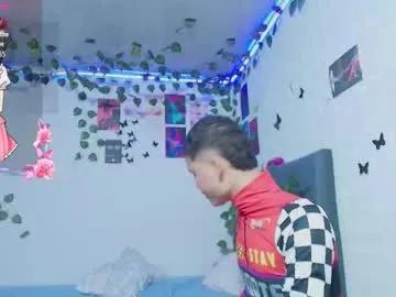 liam_honey18 — #femboy #18 #bigcock #sissy #latino