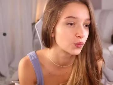 Freechat little_poetry on Chaturbate