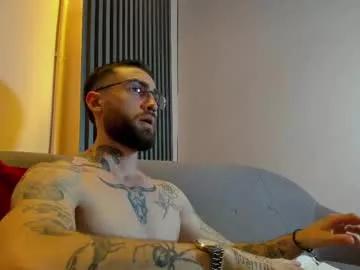 Freechat luke_davis01 on Chaturbate