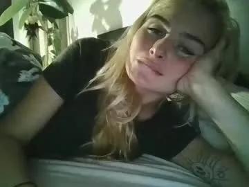 lustlnbalancevh — who will undress me today [20 tokens remaining]