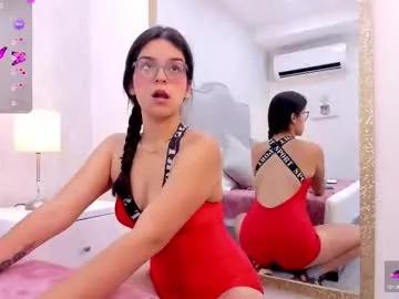 Freechat miamillers1 on Chaturbate