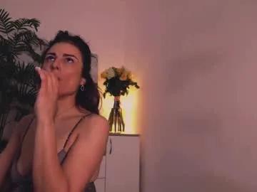 Freechat misslullu on Chaturbate