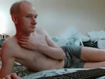 mrs_velvet_vixen_and_mr_stud on Chaturbate