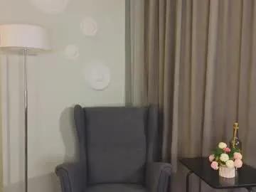 nicoledurham — GOAL: Ride pilow + shake boobs [99 tokens remaining] Hi all! I'm Lera I'm always glad to meet you all #lovense #bigass  #bigboobs #squirt