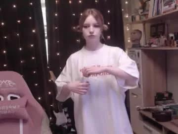 Freechat piginnya on Chaturbate