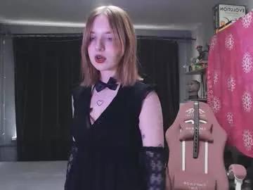 Freechat piginnya on Chaturbate