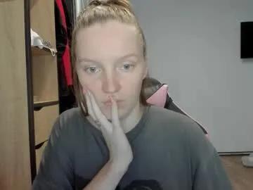 Freechat playful_mary on Chaturbate