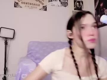 Freechat power_ranger_pink on Chaturbate