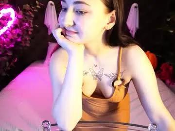 Freechat sashaduvalle on Chaturbate