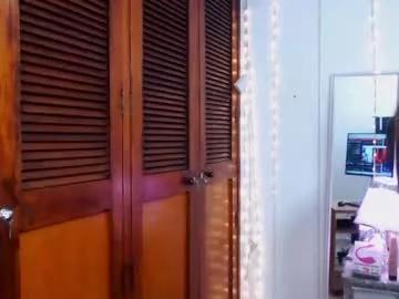 Freechat sofia_gold_ on Chaturbate