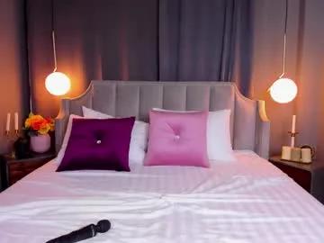 Freechat sonyaparker on Chaturbate