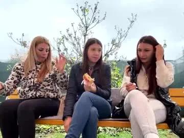 Chaturbate squirt_bunny77 is Freechat squirt_bunny77 — Instant squirt 100 tokens outside. How much can make me so wet #new #bigass #squirt #18 #tits My name is Maya Lush is activeThere are legends that in this room all your wishes can come true Private is Open!