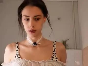 t_tragedienne on Chaturbate 
