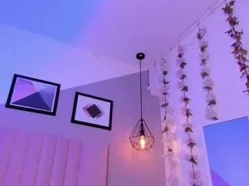 Freechat violetta_nur on Chaturbate