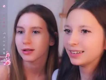 wendiesetters — GOAL: Boobies in cam  Welcome to ours room  ours fav vibrations 100|120|160|200| #young #lovense #shy #natural #smalltits