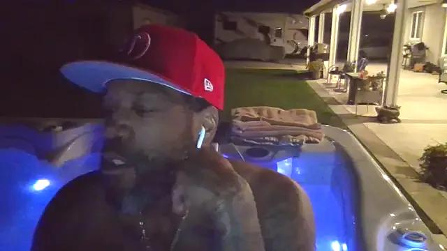 StripChat 3prettyboy3 is Freechat 3prettyboy3 — get naked in jacuzzi