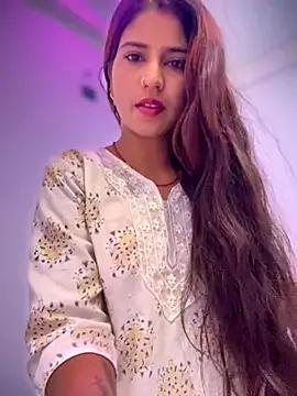 4U143 — Full nude show