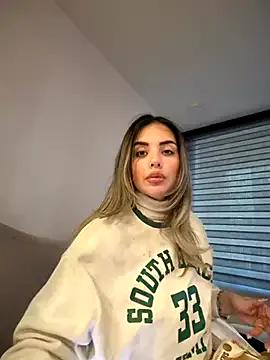 StripChat Alirawrz is Freechat Alirawrz — Freechat on StripChat