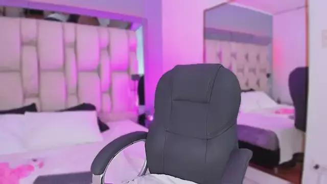 Freechat AngelineHeet on StripChat