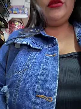 Freechat Angie_e on StripChat