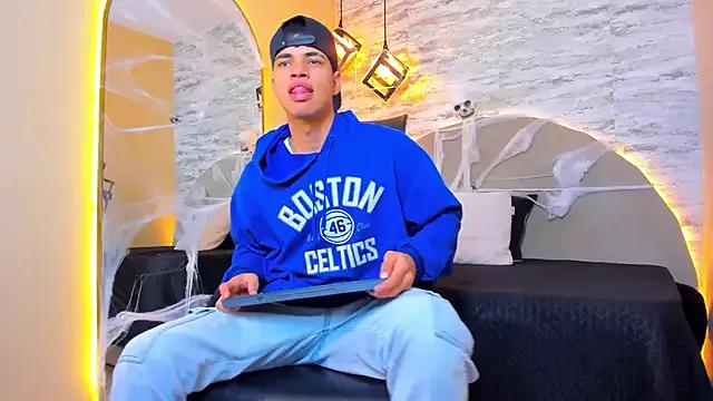 Private Benjamin_More on StripChat