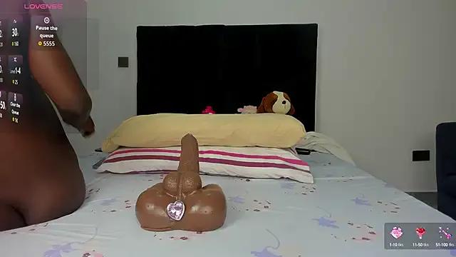 Freechat Big_booty_quuen on StripChat