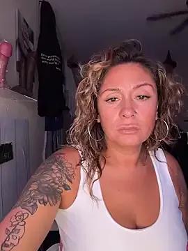 bossyroxy84 — Suck dildo tease tits out